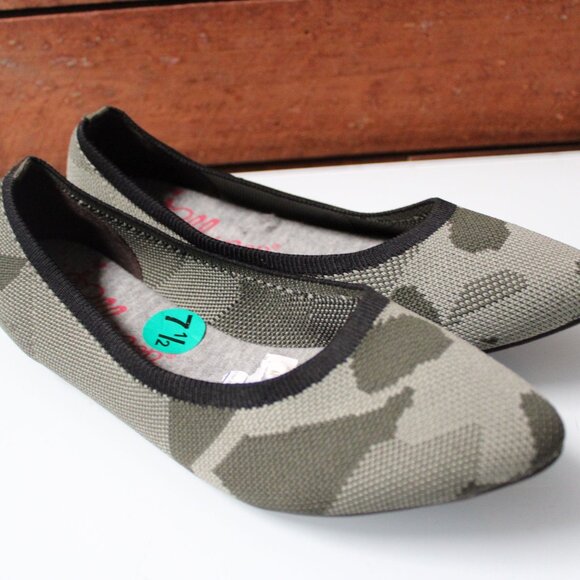Jellypop Women’s Flats Size 7.5 Camo Knit Slip-On Shoes with Memory Foam Insole - Picture 8 of 8